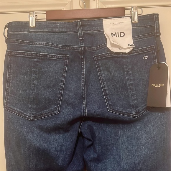 - Rag & Bone Cate Mid Rise Shorty Skinny - Picture 4 of 15